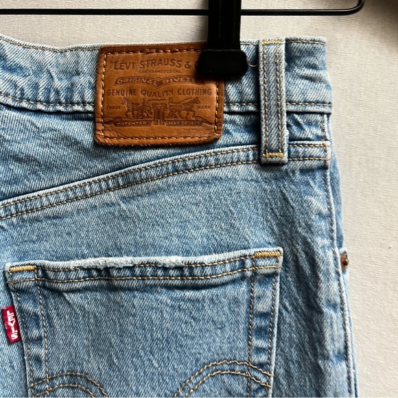 Levi’s Ribcage button fly straight distressed denim jeans Sz 26 - Picture 5 of 13